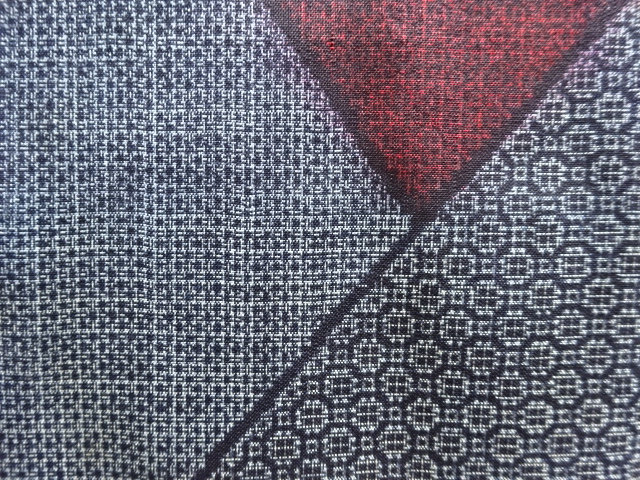 JAPANESE KIMONO / ANTIQUE KIMONO / SILK / DOROZOME / OSHIMA TSUMUGI / WOVEN GEOMETRIC